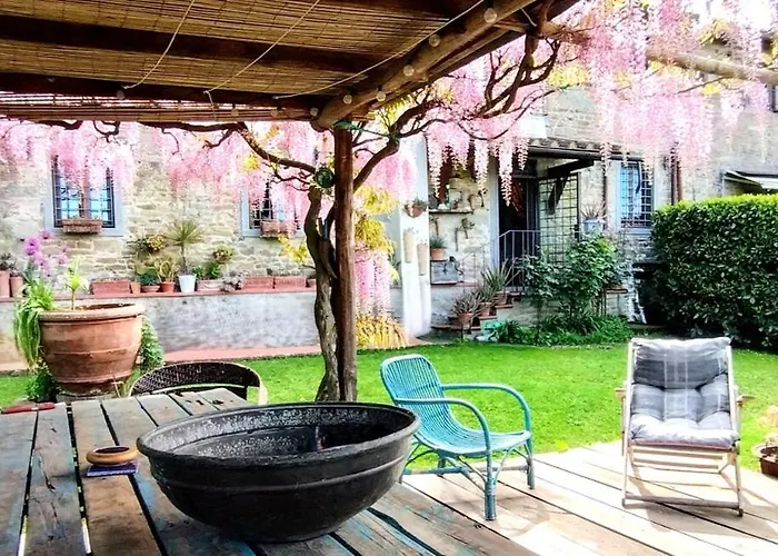 Feriehus Tuscan Hills - Stonehouse, Garden & Pool *